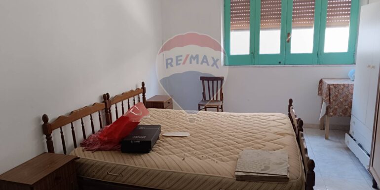 20251024183901-995996-60