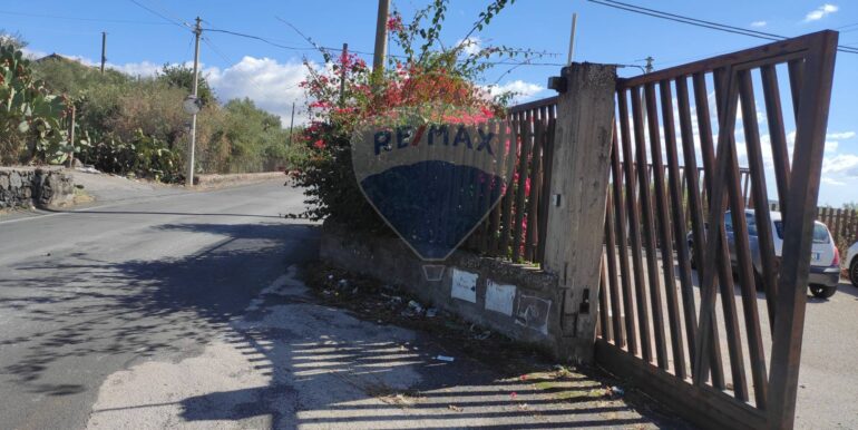 20251025113355-996074-18