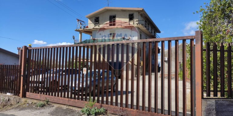 20251025113358-996074-19