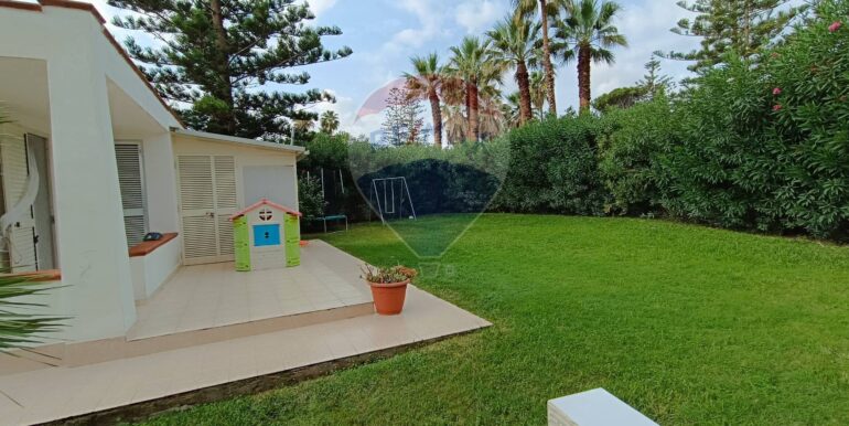 20251025132005-996093-36