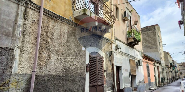 2025102585426-995474-4