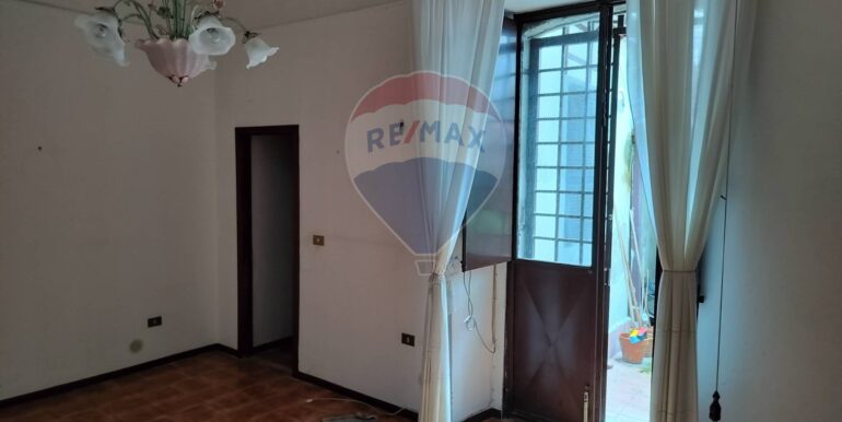 2025102585634-995474-10