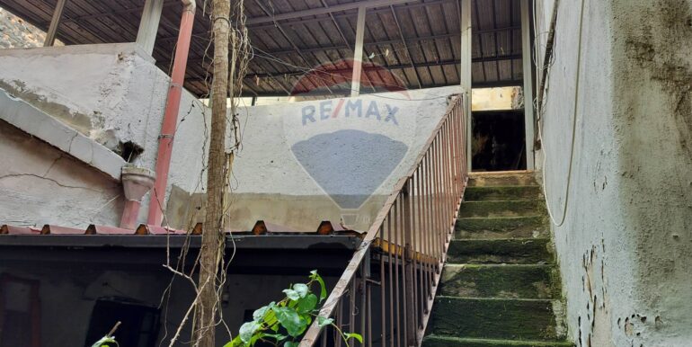 2025102585843-995474-32