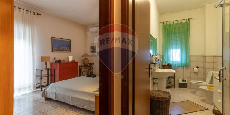 20251027161759-994663-2