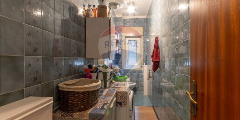 20251027161841-994663-13