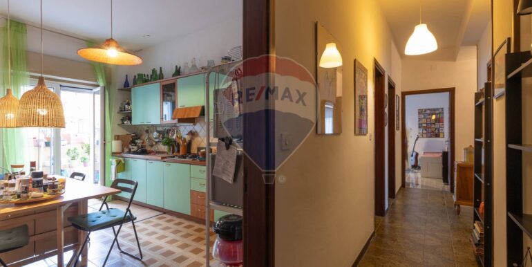 20251027161848-994663-15