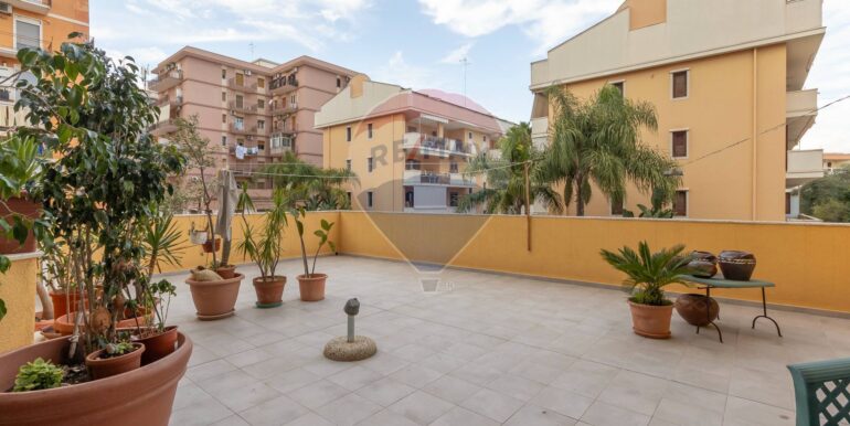 20251027161859-994663-18