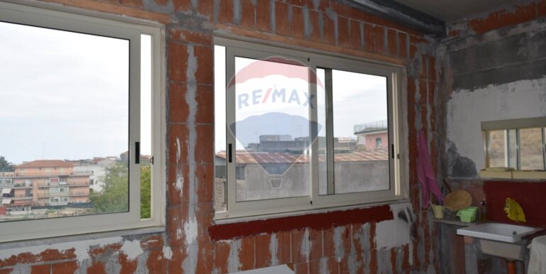 20251027174417-996354-47