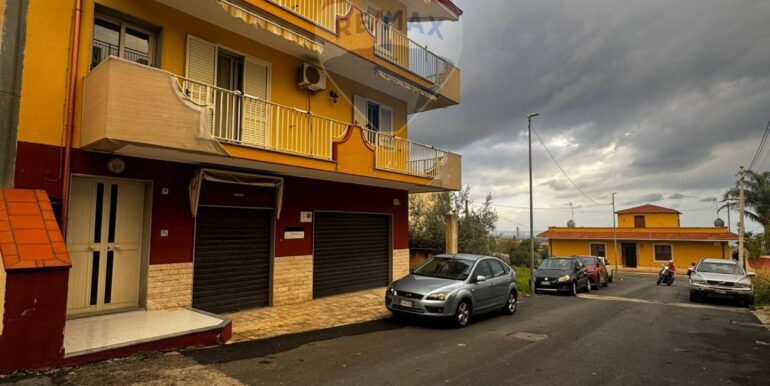 20251027184459-996398-1