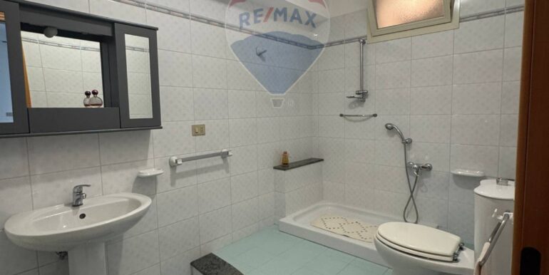 20251027184505-996398-2