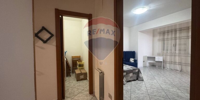 20251027184533-996398-6