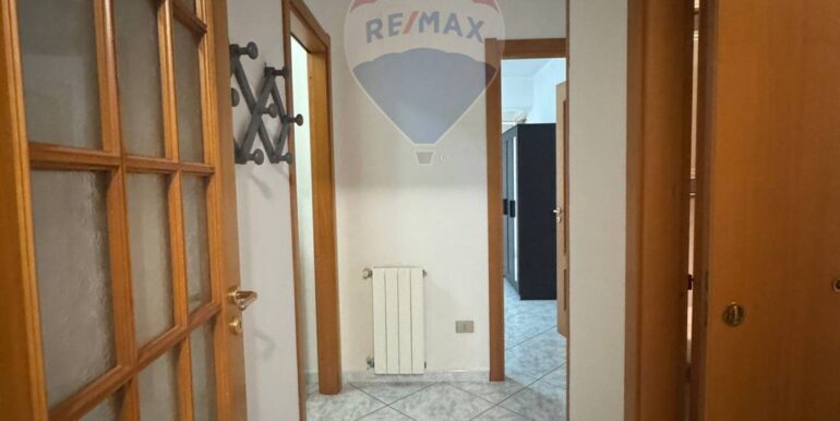 20251027184557-996398-10