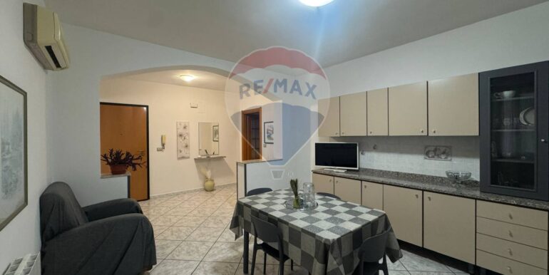 20251027184602-996398-12