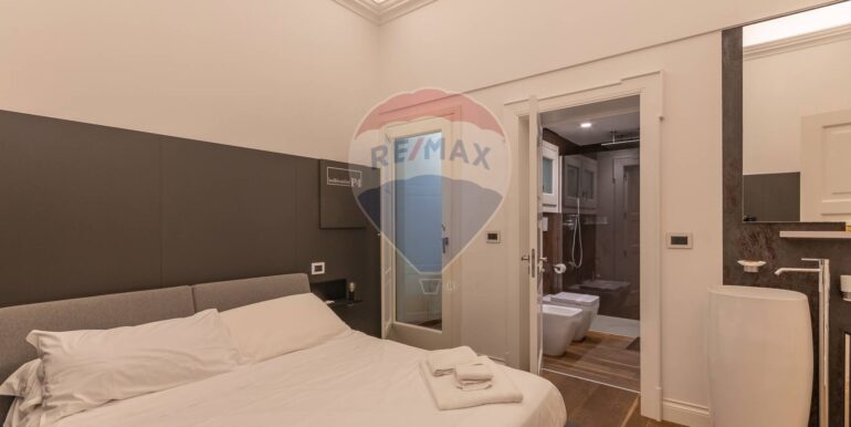 20251027185317-993929-11