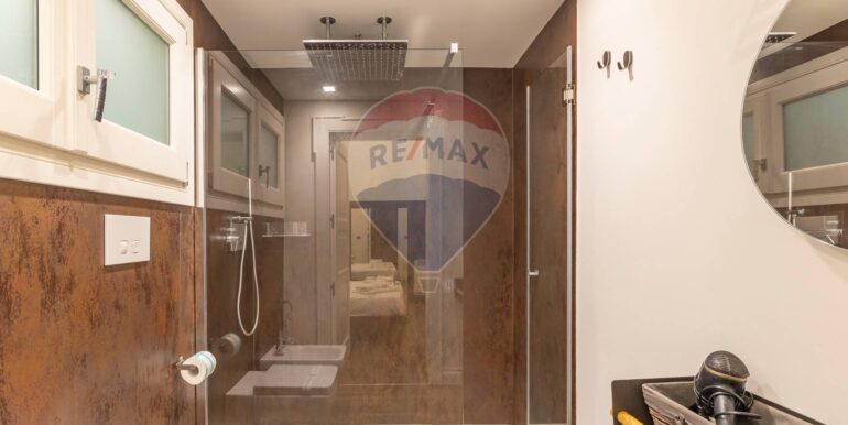 20251027185329-993929-14