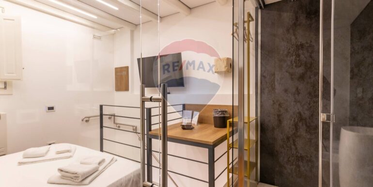 20251027185351-993929-19