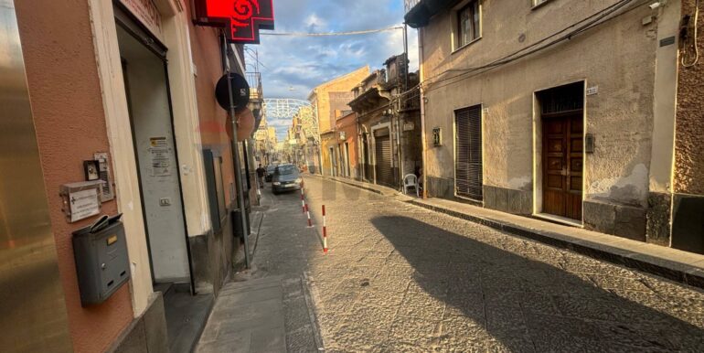 20251027204325-996423-2