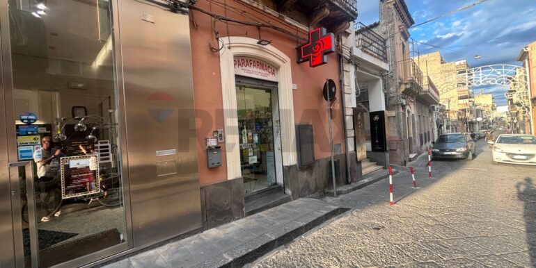 20251027204325-996423-3