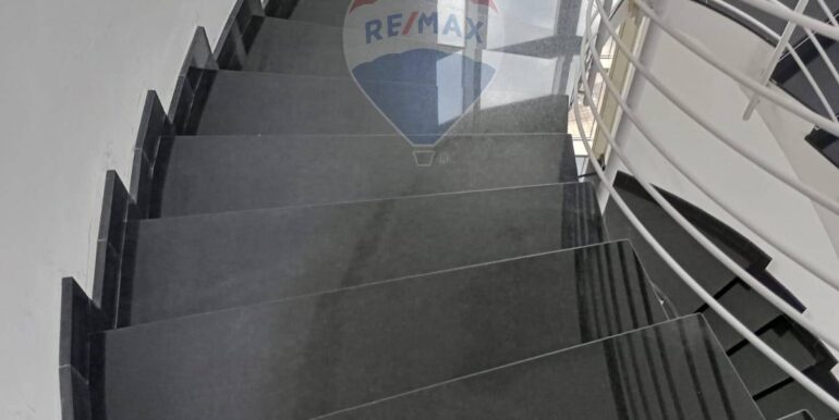 2025102793826-996008-7