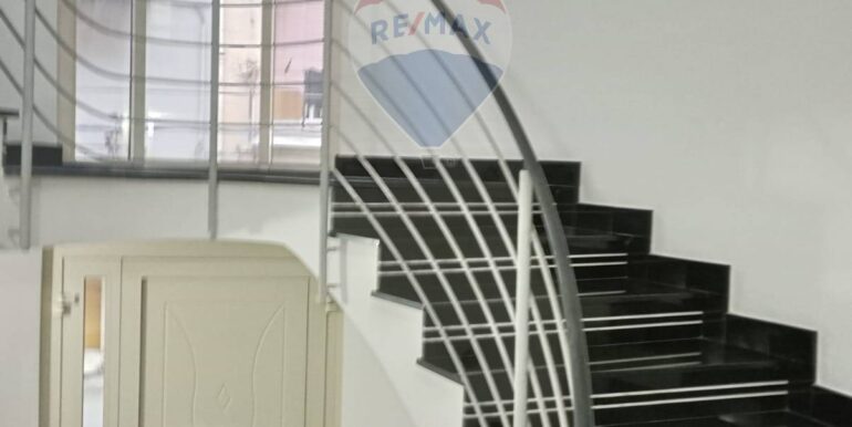 2025102793853-996008-22