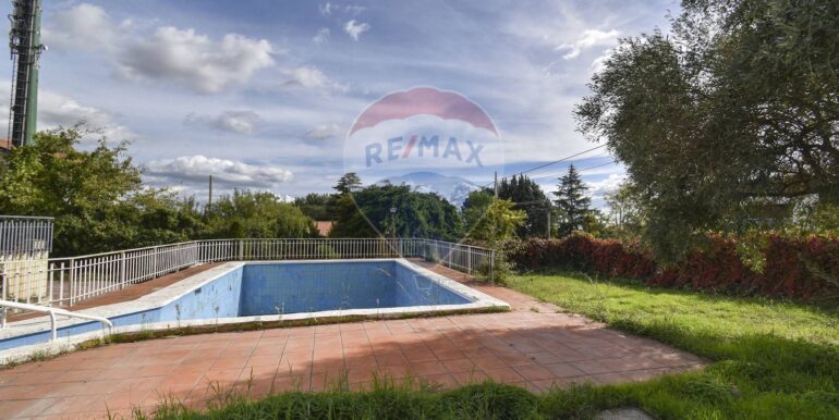 20251028114644-996459-2