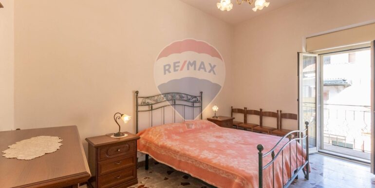 20251028163445-994484-24