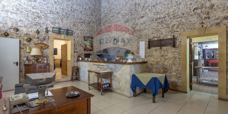 20251028171350-994140-7