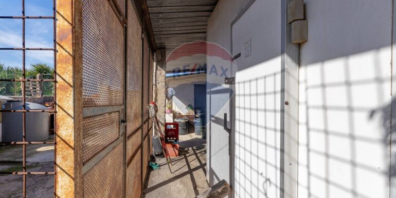 20251028171431-994140-19