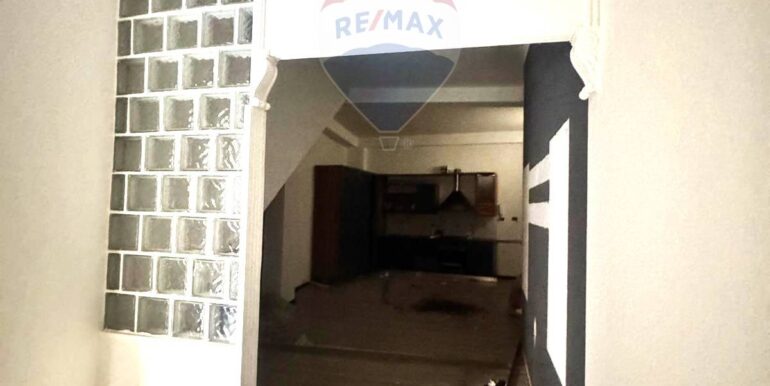 20251029111806-996878-2