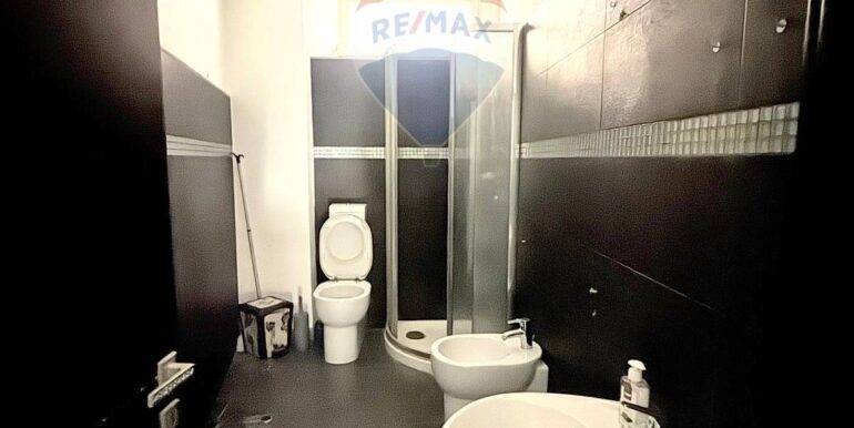 20251029111815-996878-6