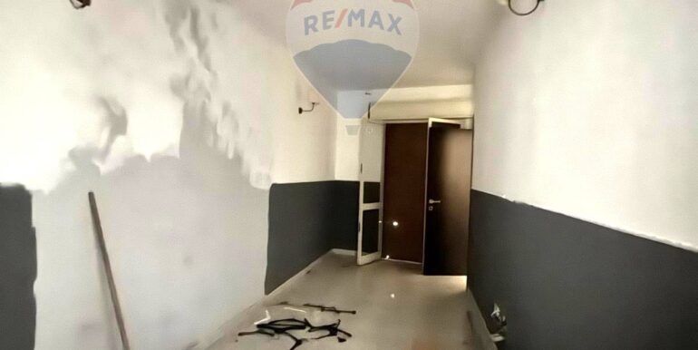 20251029111819-996878-8