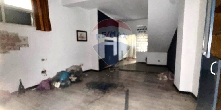 20251029111842-996878-18