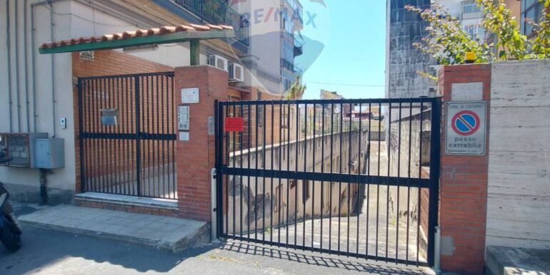 20251029184012-997095-10