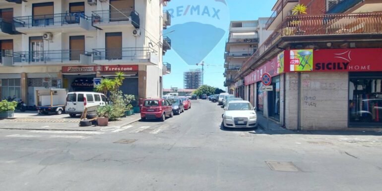 20251029184016-997095-11