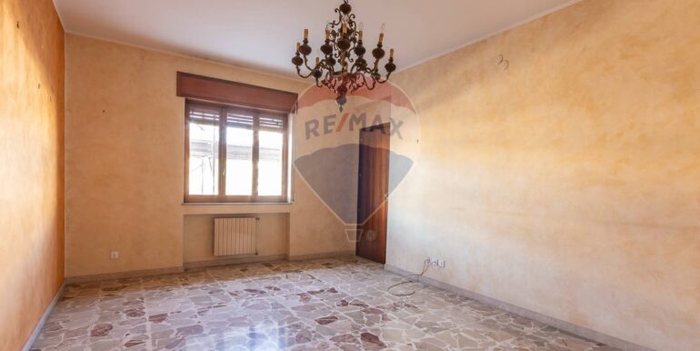 20251029184110-974888-15