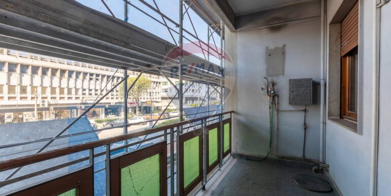 20251029184125-974888-21