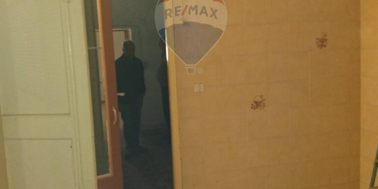 20251029193515-997115-6