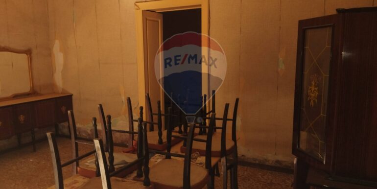 20251029193534-997115-13