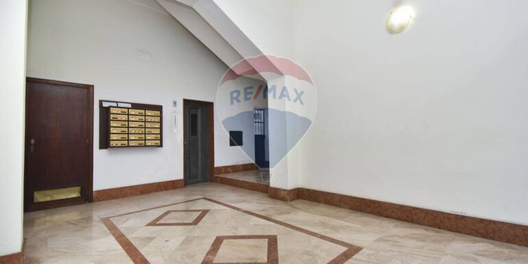 20251030110704-898257-32