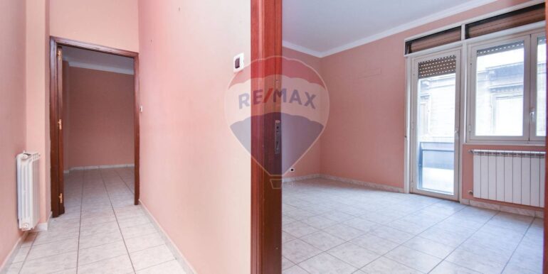 20251030110714-898257-37