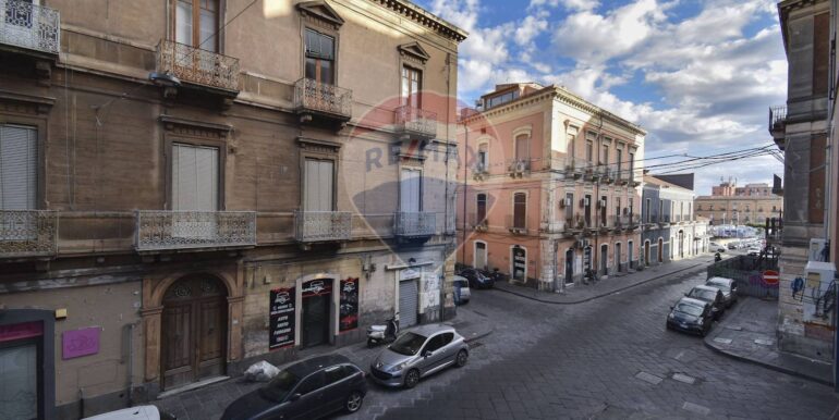 20251030110723-898257-41