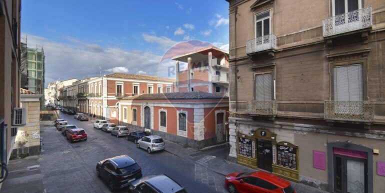 20251030110725-898257-42