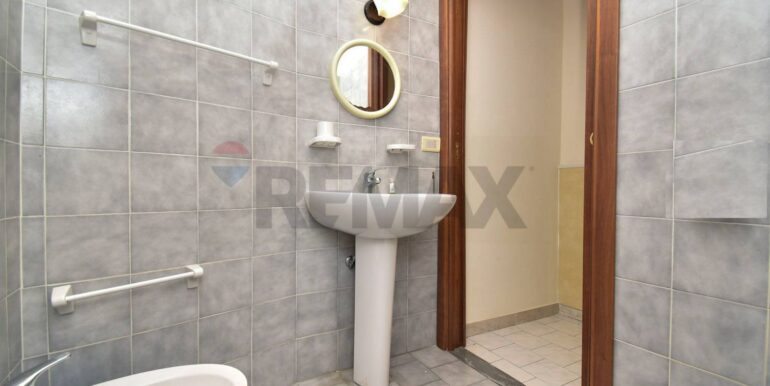 20251030112730-996931-12