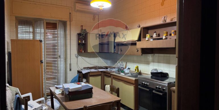 20251030161501-995319-7