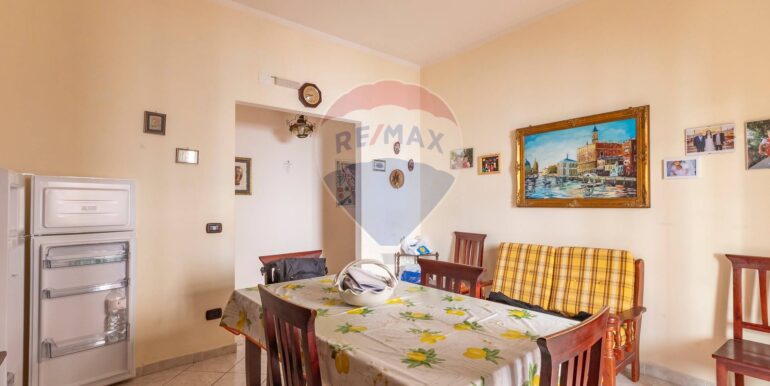 20251030182216-997335-4