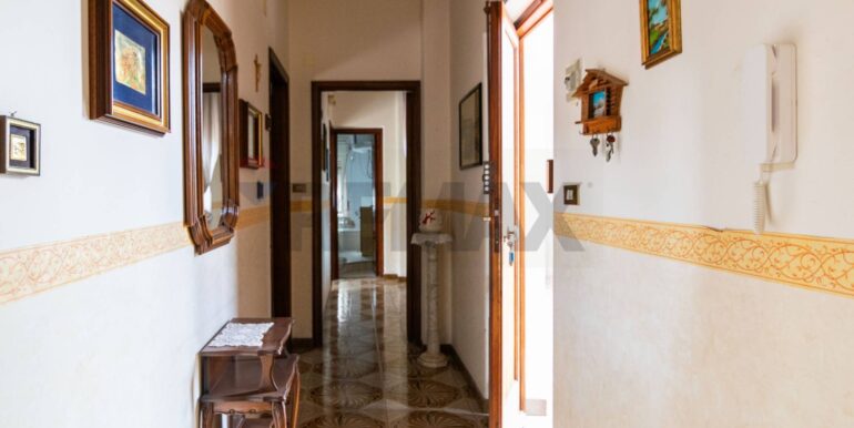 20251030230136-997384-3