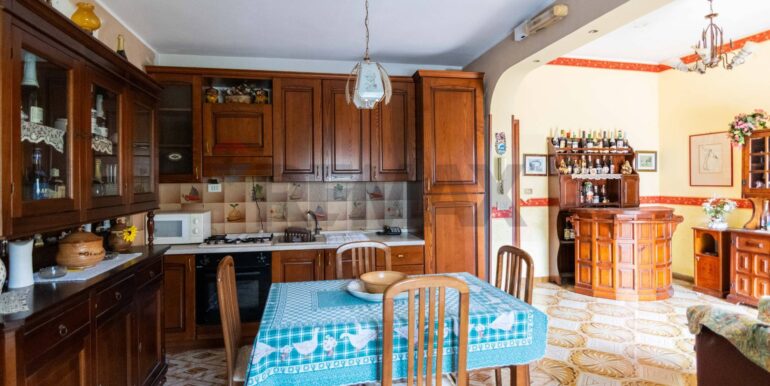 20251030230208-997384-14