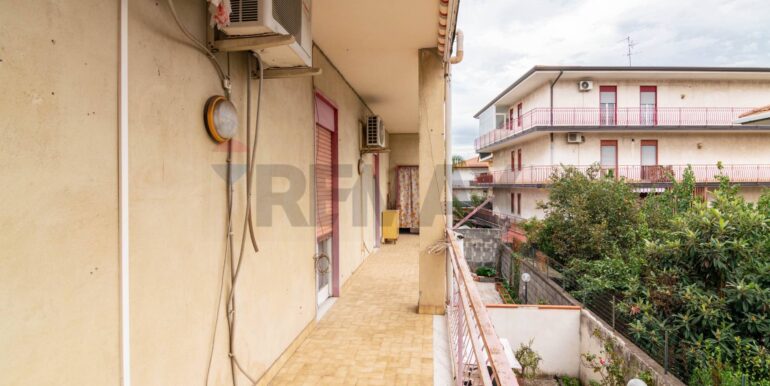 20251030230217-997384-17