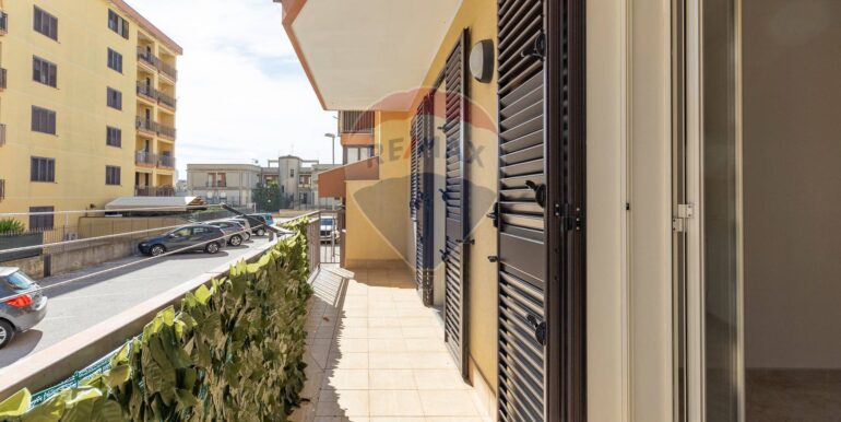 2025103093810-994401-47