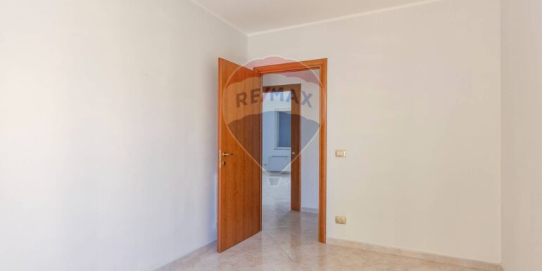 2025103093819-994401-50